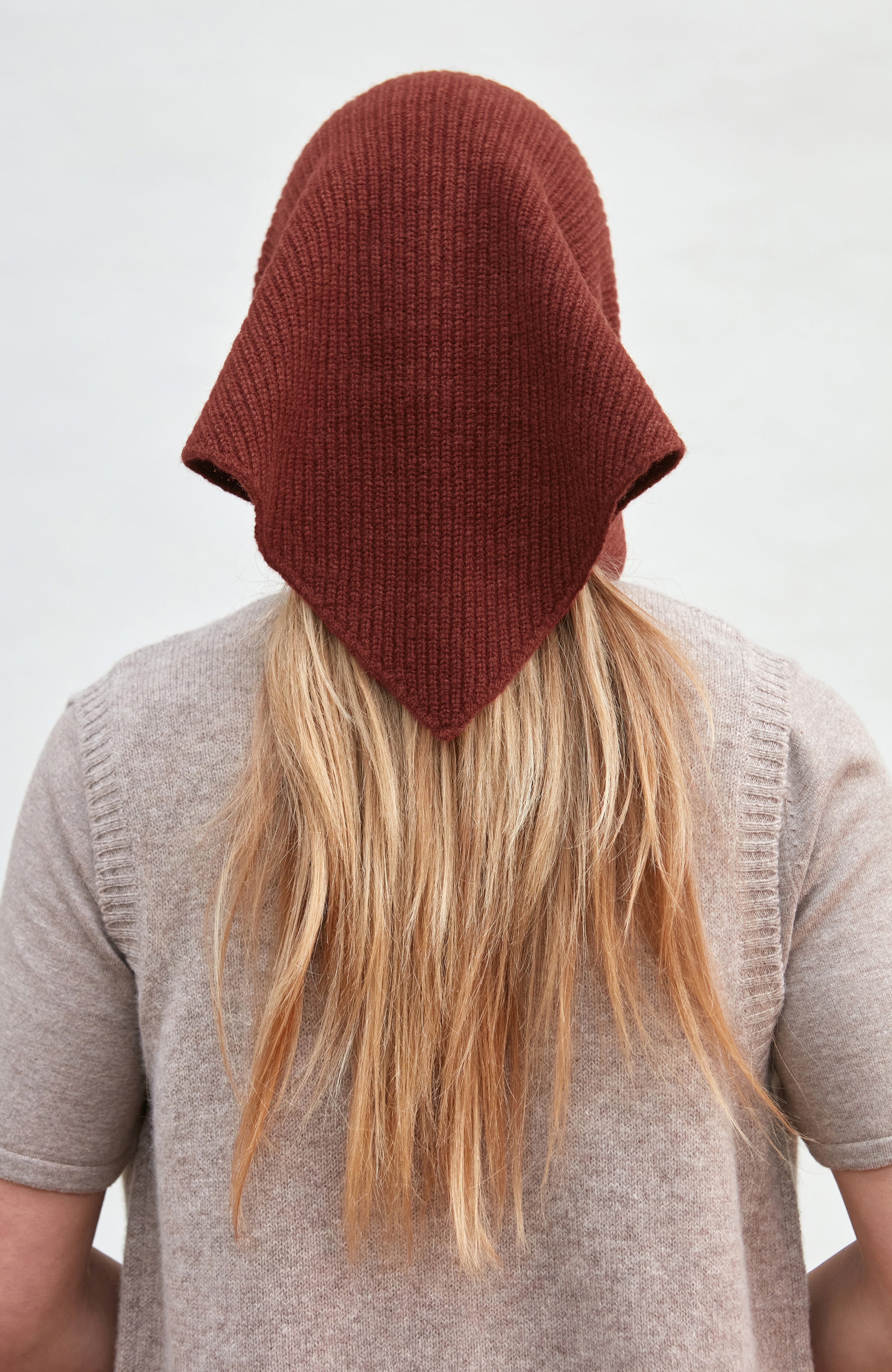 Lambswool Ribbed Triangle Scarf