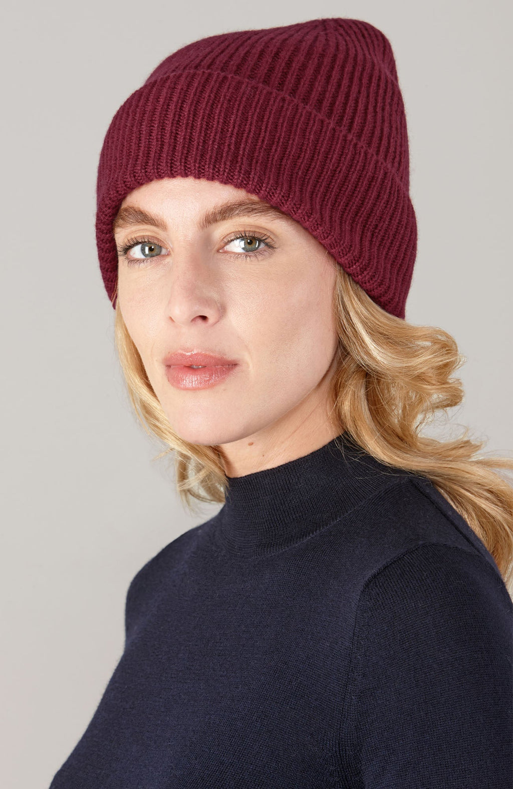 100% Cashmere Ribbed Beanie Hat