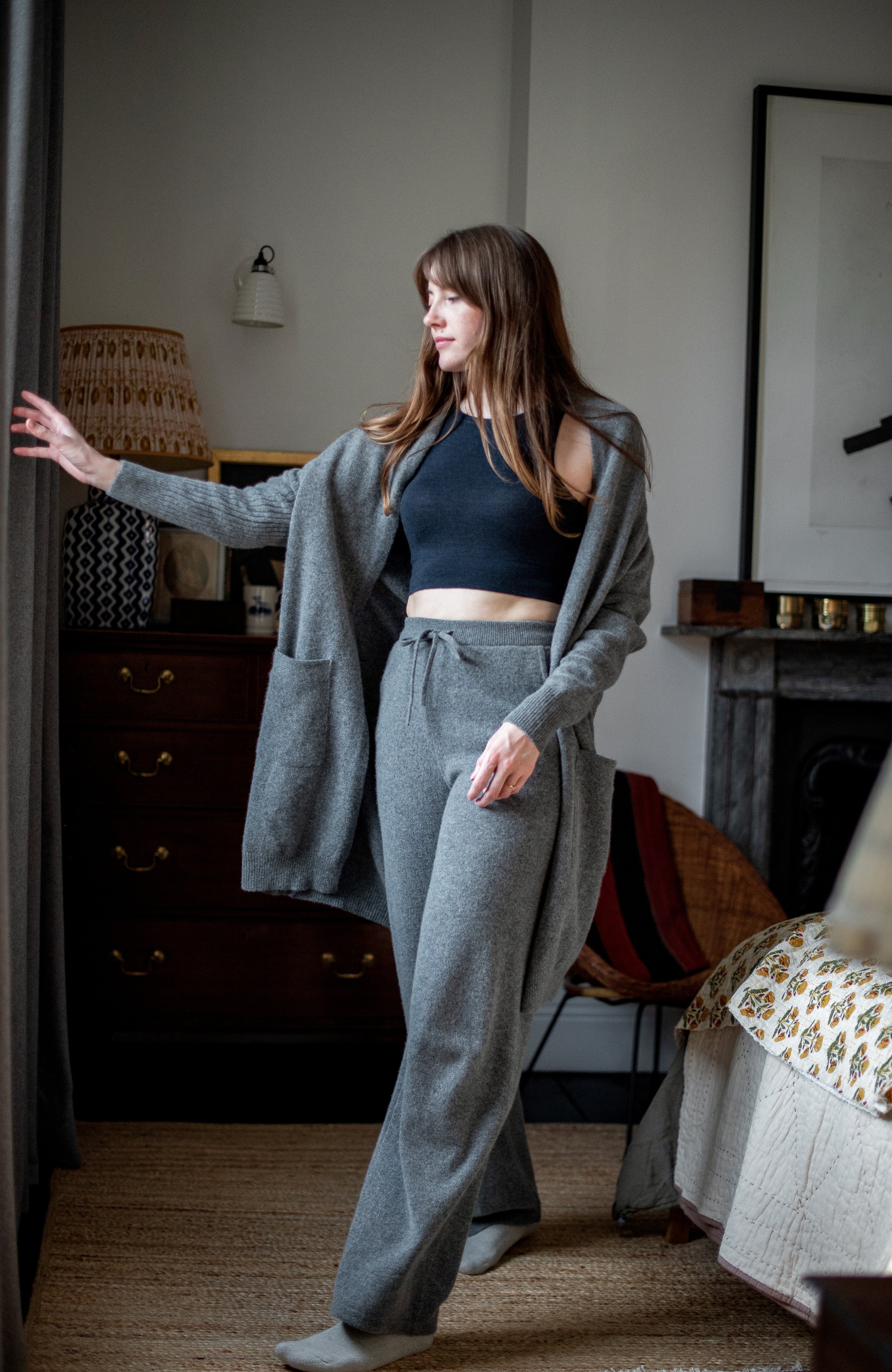 Womens Pure Lambswool Long Line Cardigan with Pockets