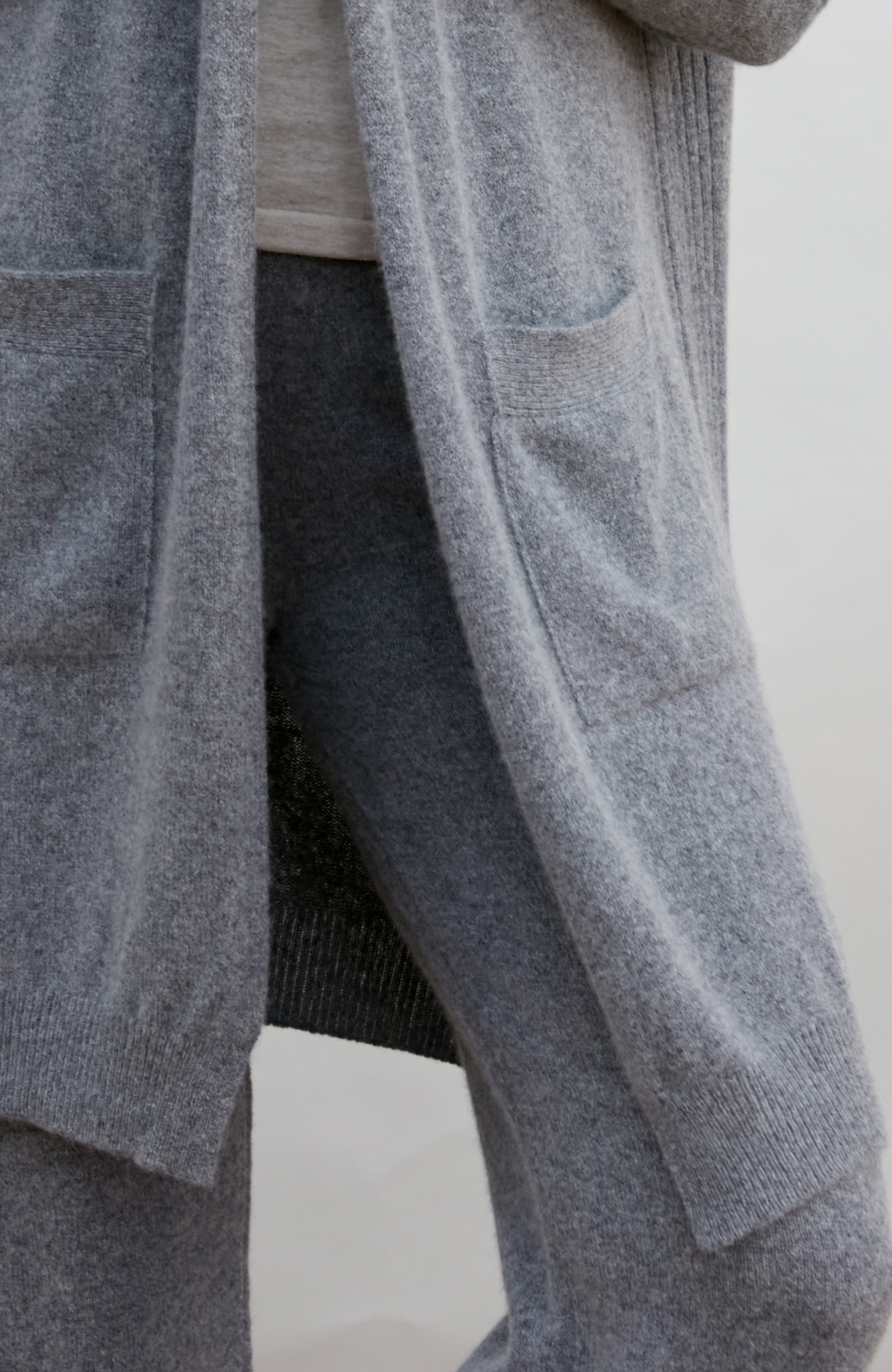 Womens Pure Lambswool Long Line Cardigan with Pockets