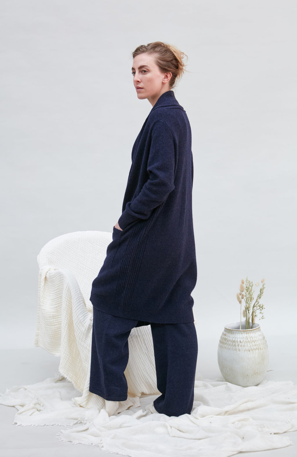 Womens Pure Lambswool Long Line Cardigan with Pockets