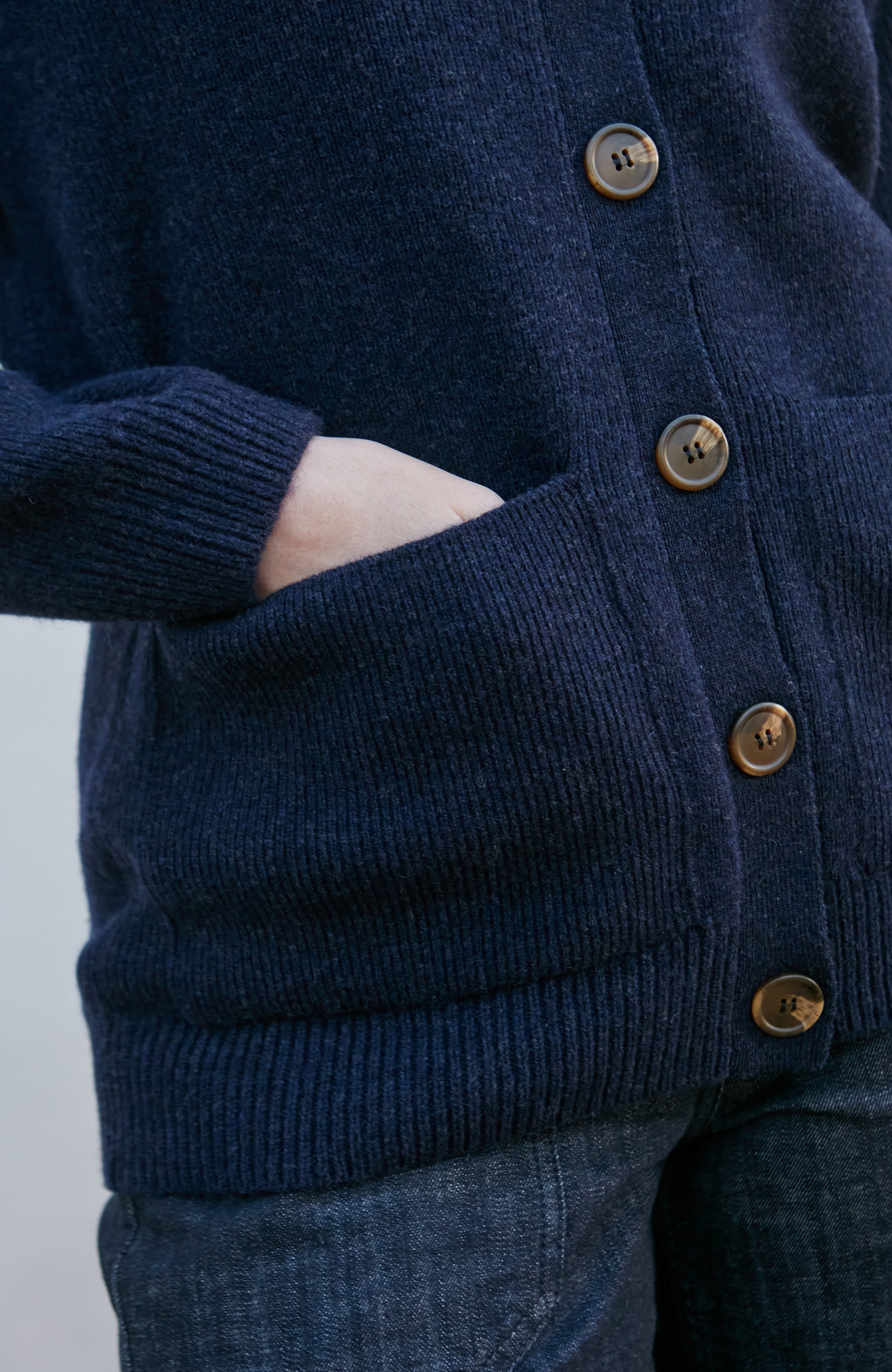 Womens Lambswool V Neck Ribbed Cardigan with Pockets