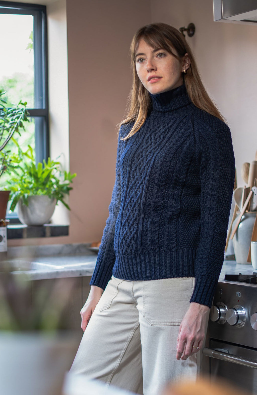 Womens Chunky Merino Roll Neck Cable Jumper