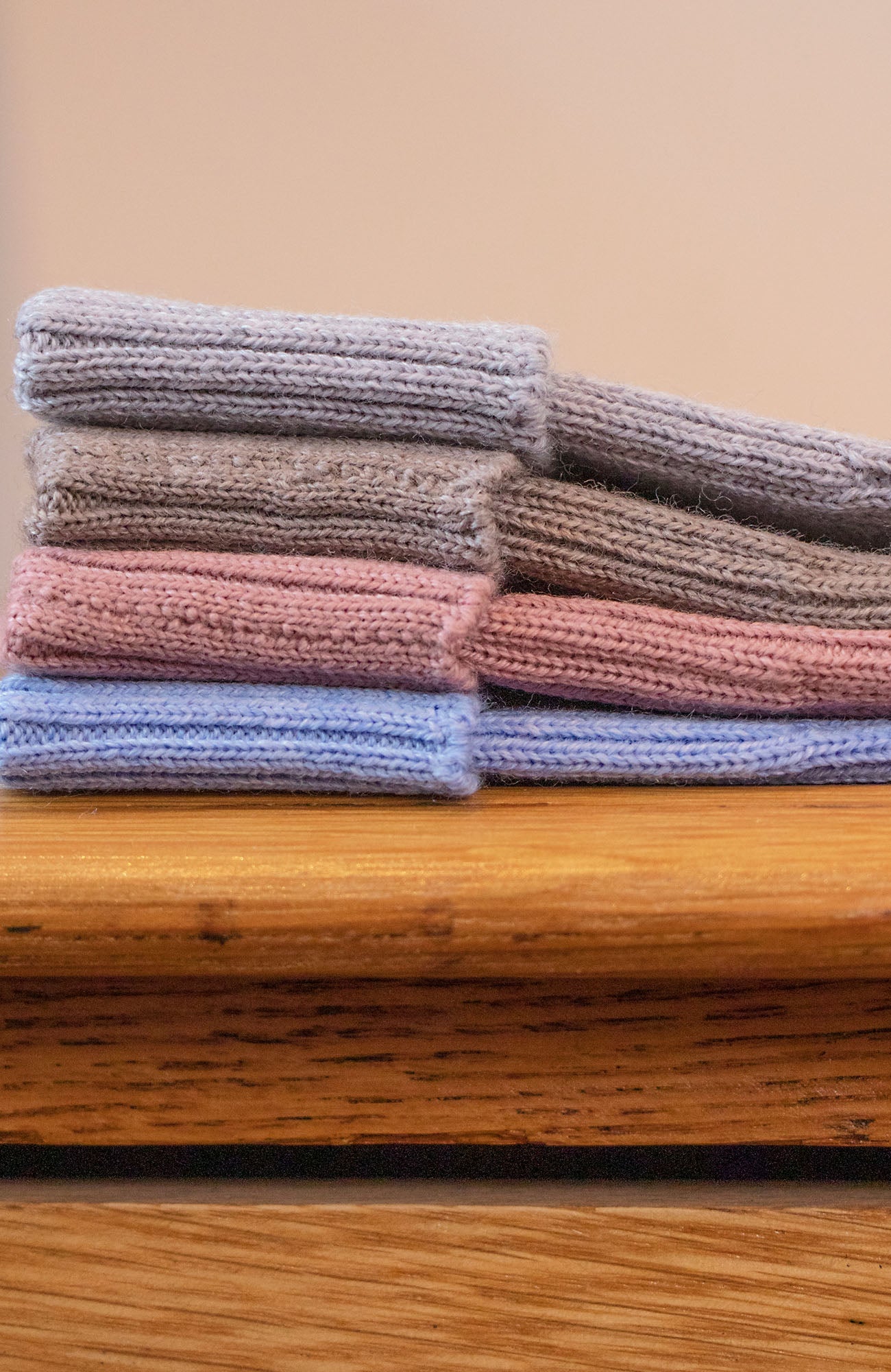 Womens Ribbed Extra Fine Merino Wool Beanie