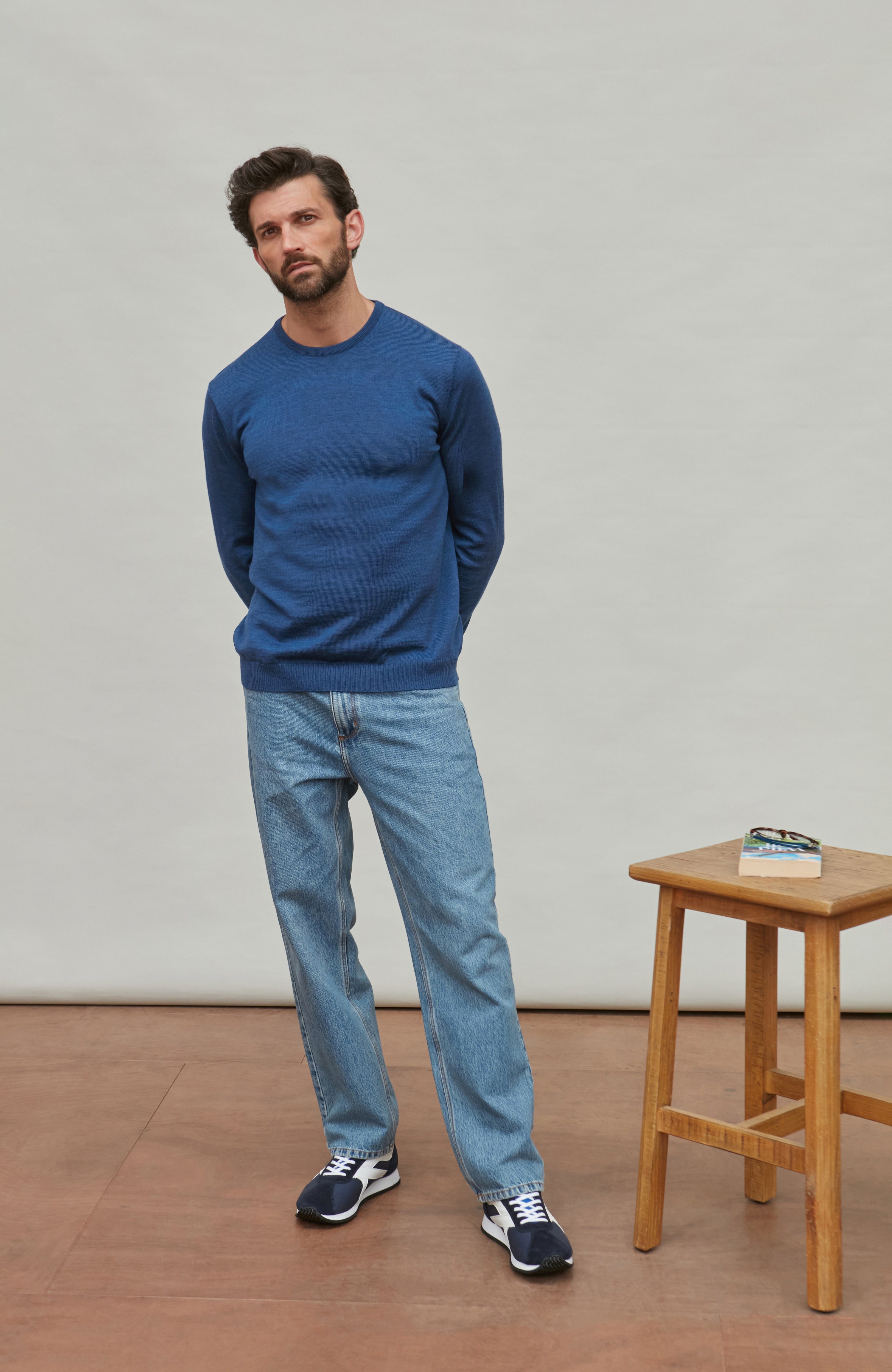 Mens Extra Fine Merino Wool Crew Neck Jumper