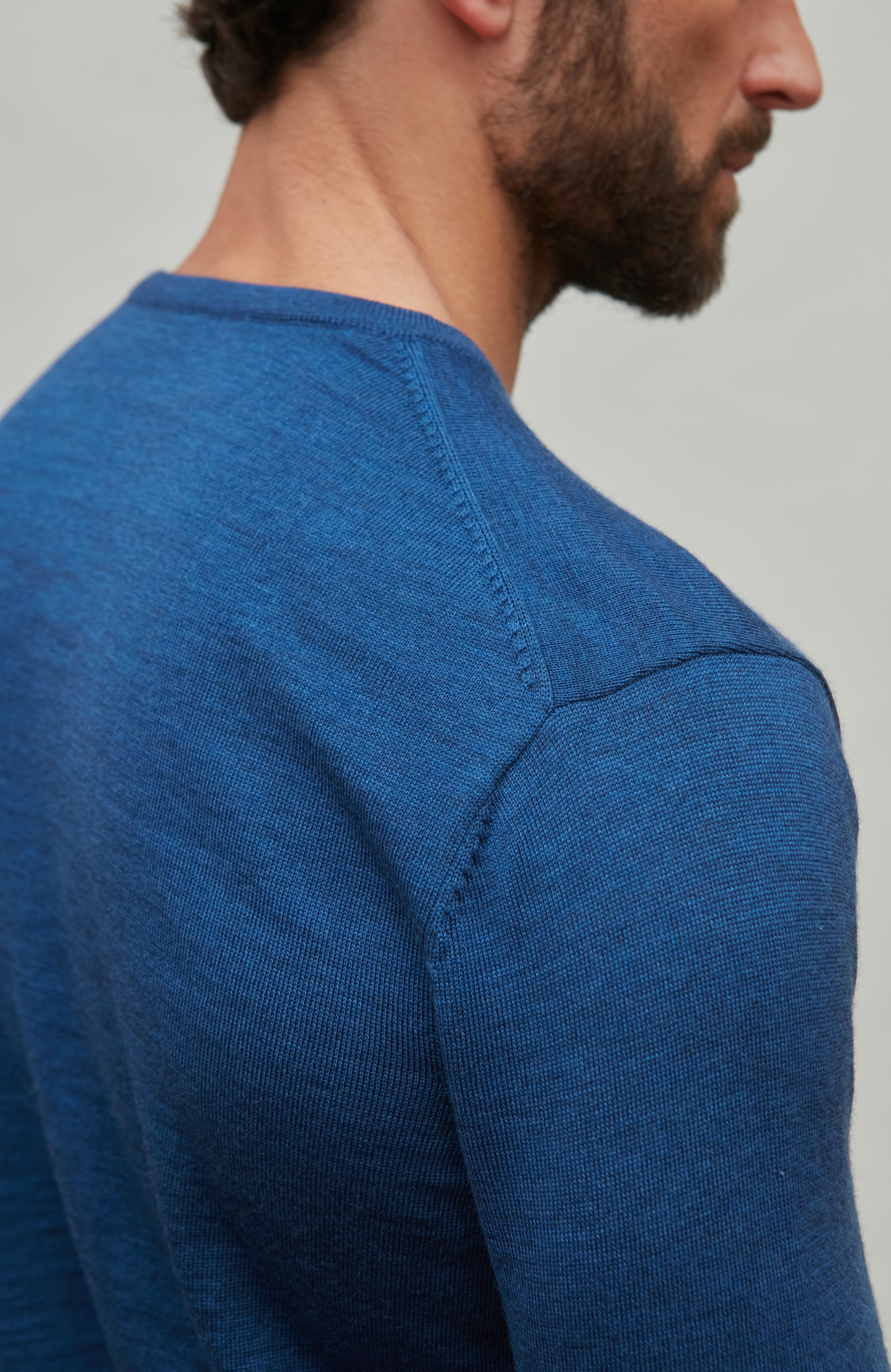 Mens Extra Fine Merino Wool Crew Neck Jumper