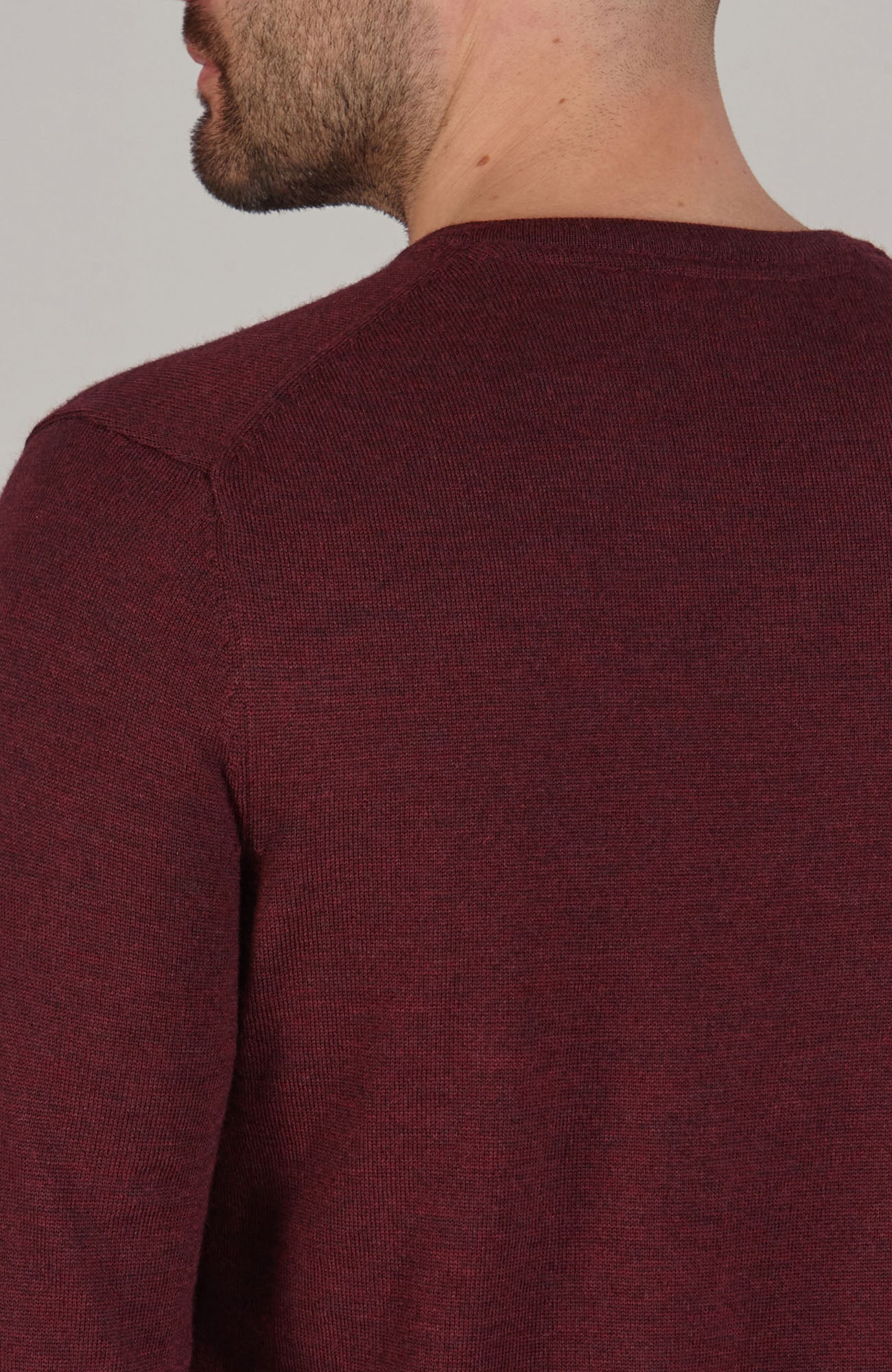 Mens Extra Fine Merino Wool V-Neck Jumper