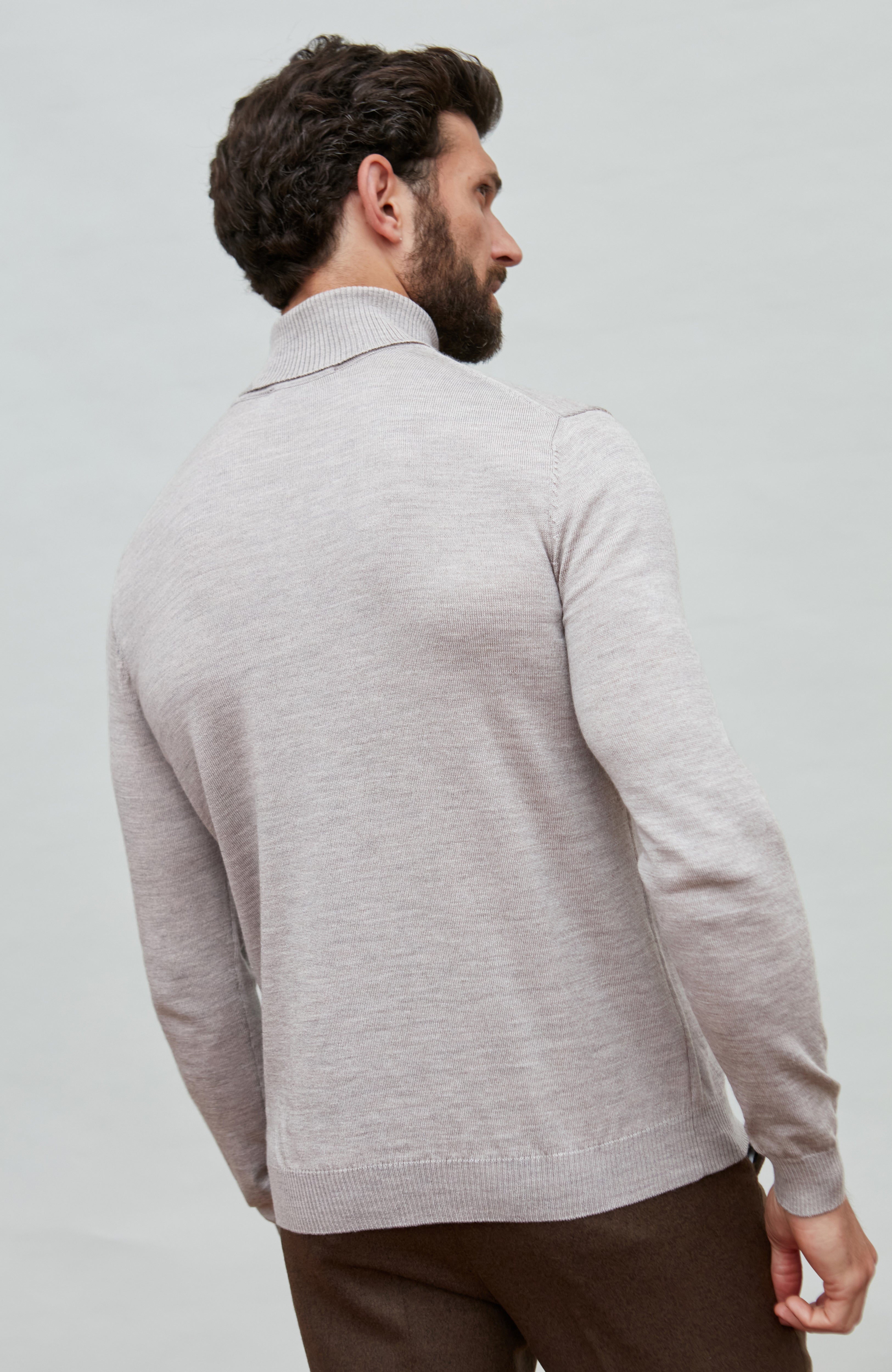 Mens Extra Fine Merino Wool Roll Neck Jumper