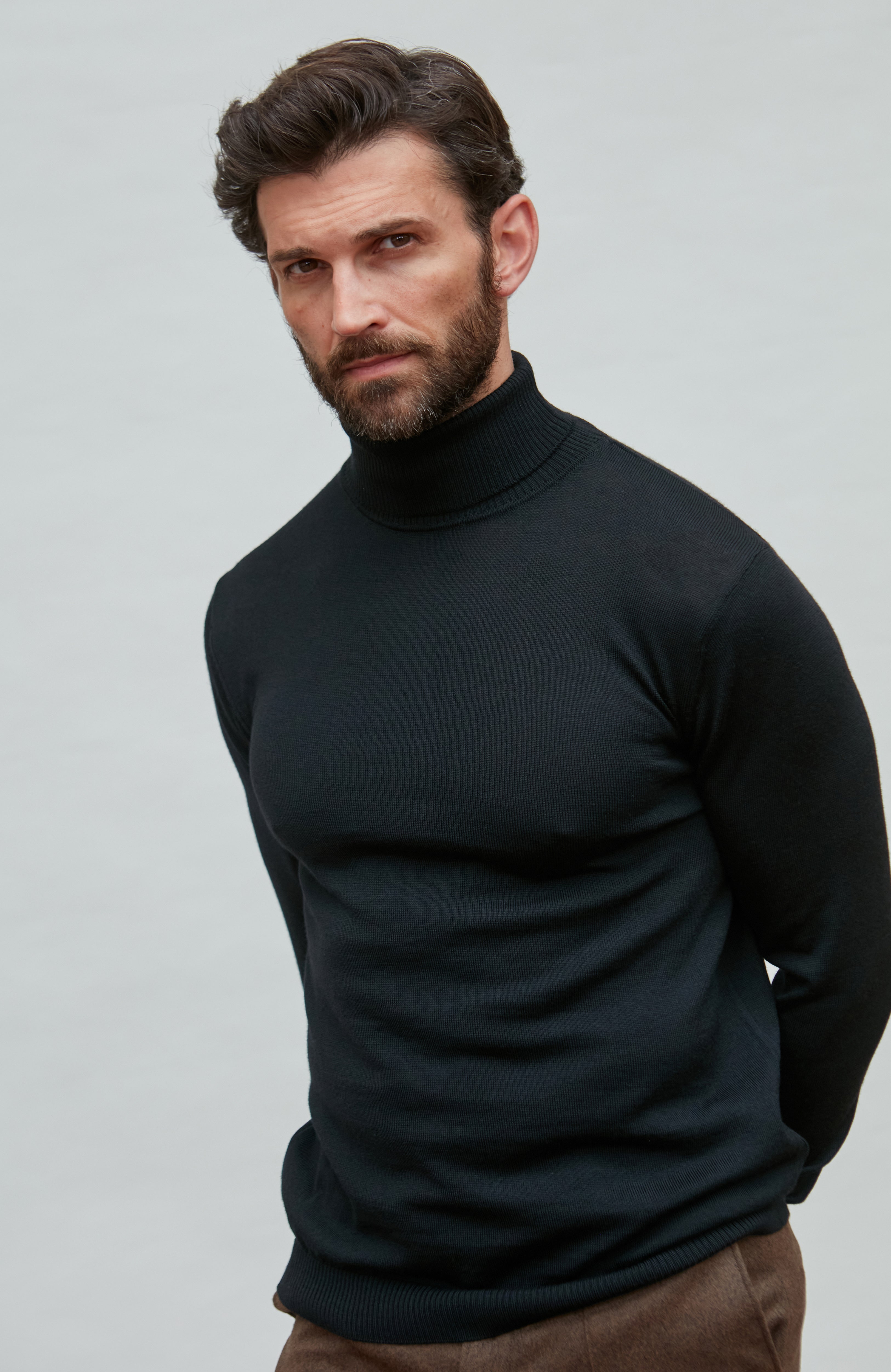 Mens Extra Fine Merino Wool Roll Neck Jumper