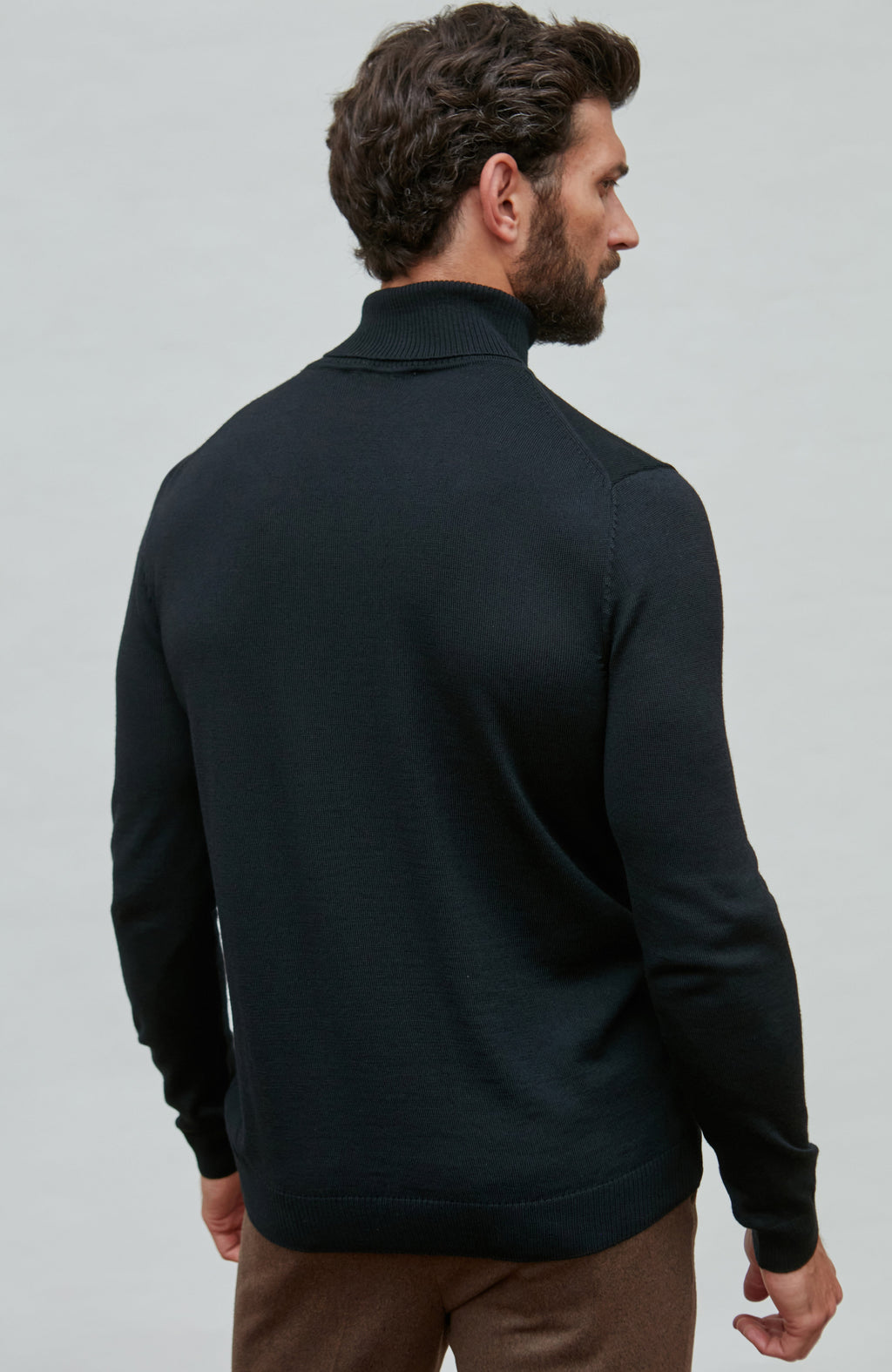 Mens Extra Fine Merino Wool Roll Neck Jumper