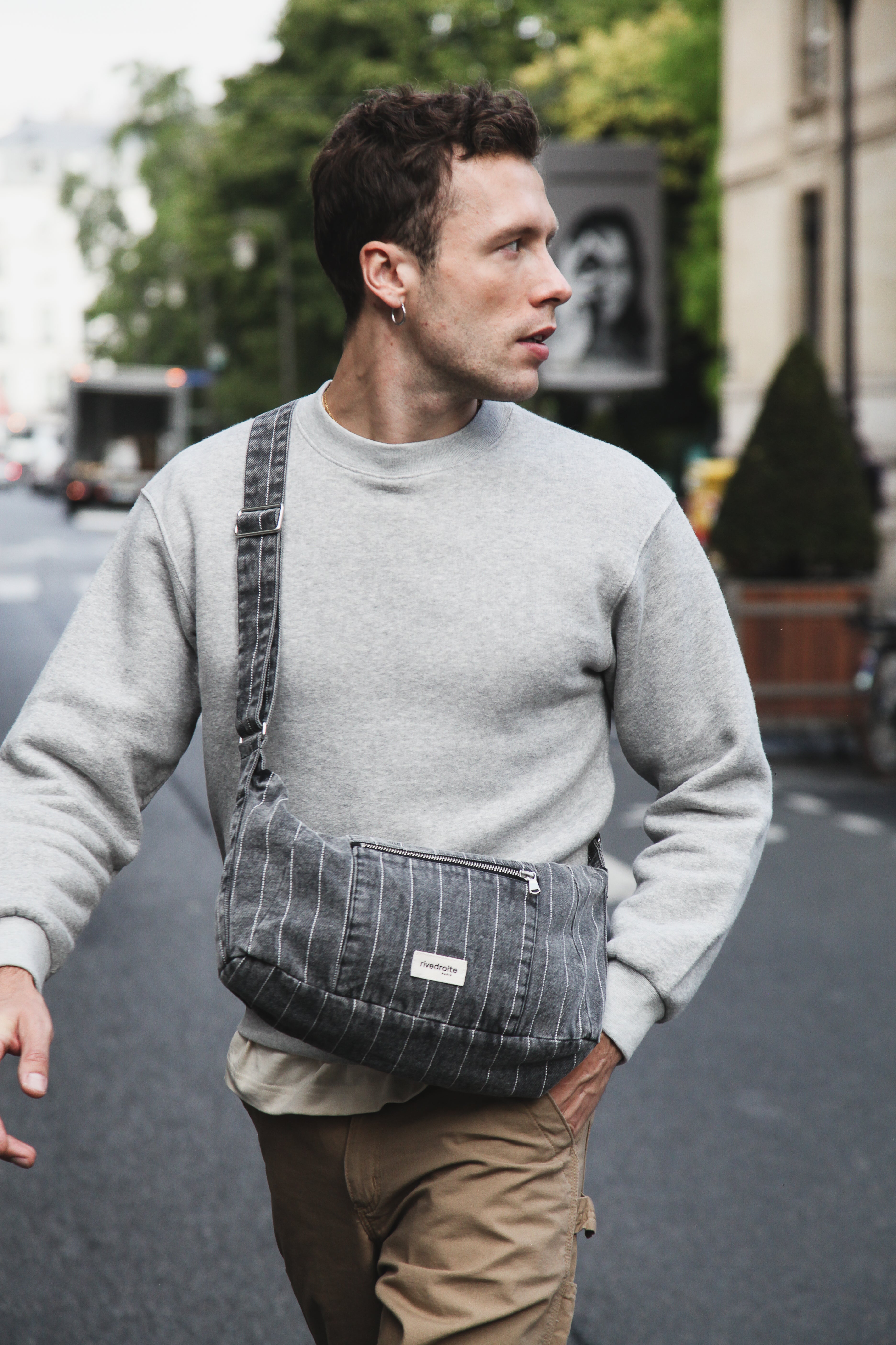 Mini Charlot le sac crossbody - Denim Noir Rayé