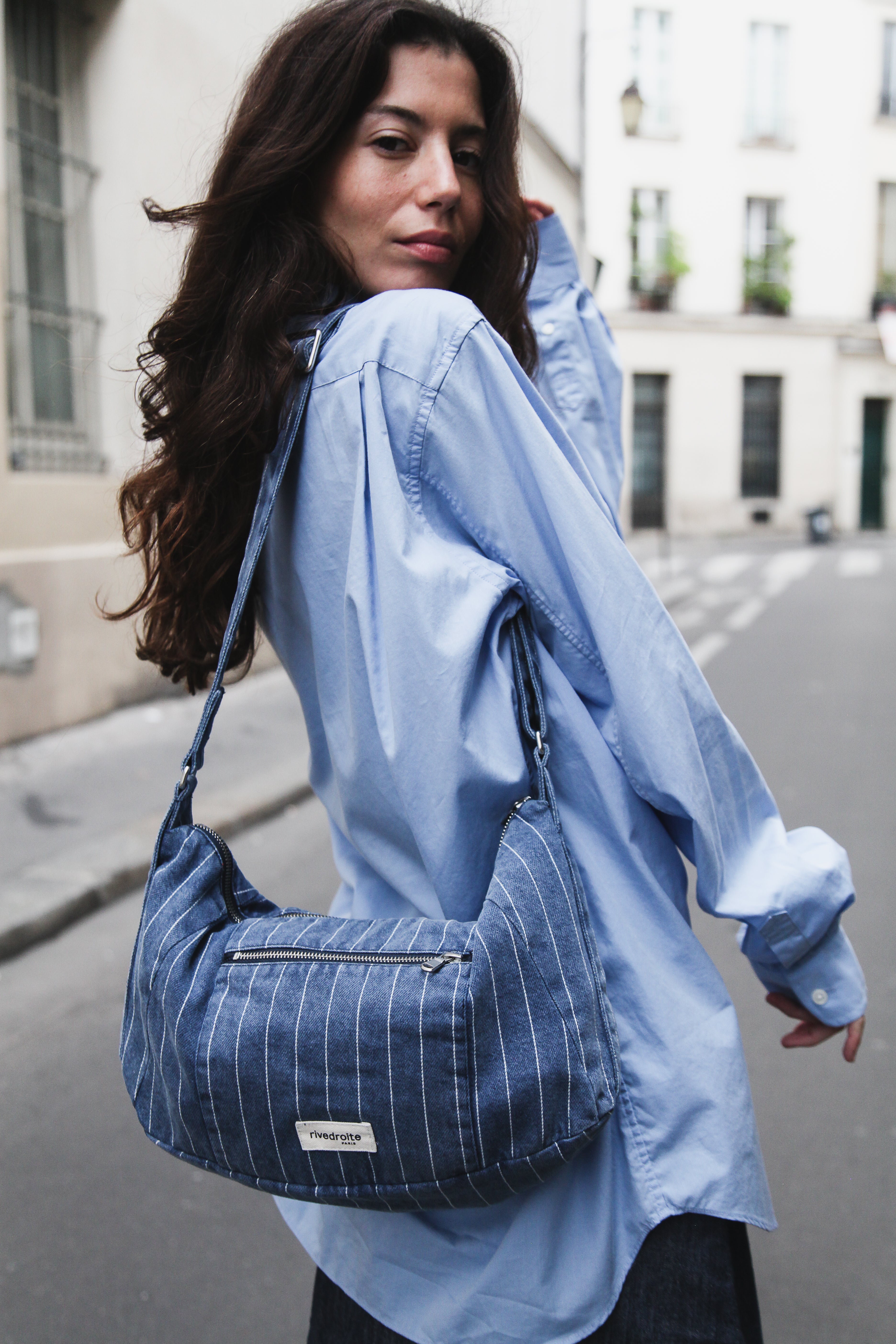 Mini Charlot le sac crossbody - Denim Bleu Rayé